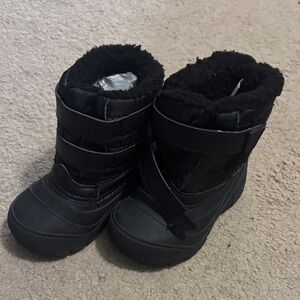 Black Winter Boots with Fur Lining size 6